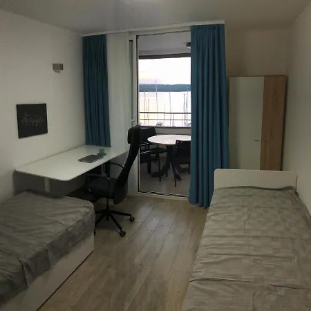 Апартаменти Center Seaview *